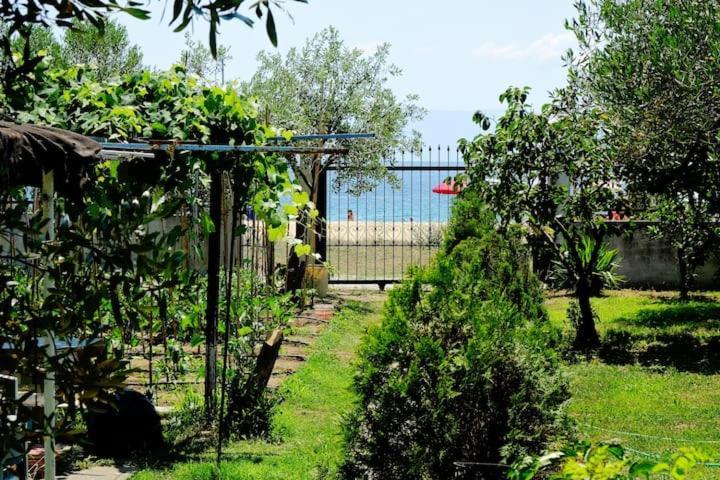 דירות Nea Iraklitsa House By The Sea 2 מראה חיצוני תמונה